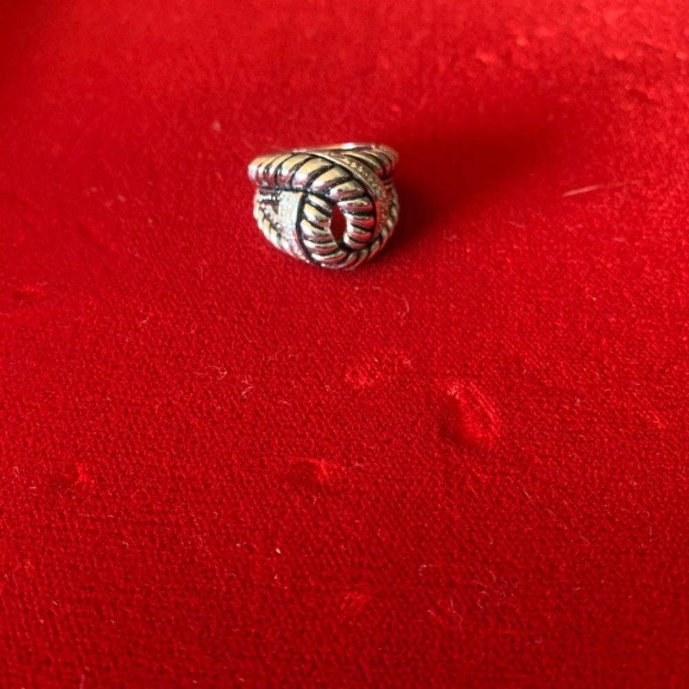 Ring